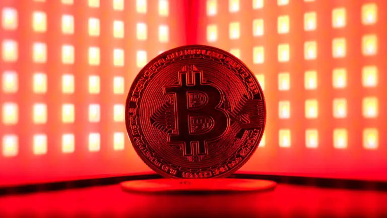 Bitcoin falls 5% in volatile trade around $97,000