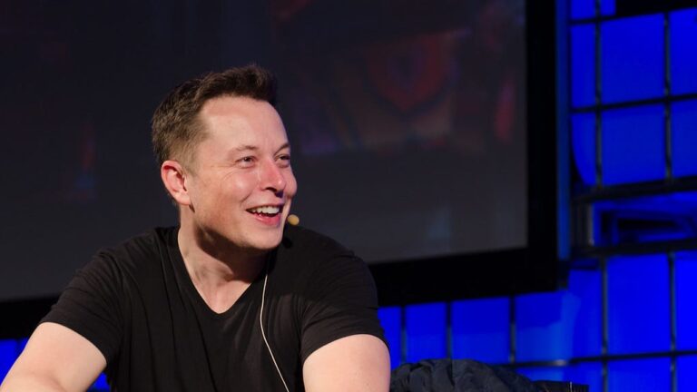 Elon Musk ‘Jokingly’ Refers To Apple As The ‘Tesla Graveyard’ And Says Steve Jobs Was ‘Kind Of A Jerk’ To Him When They Met At A Party